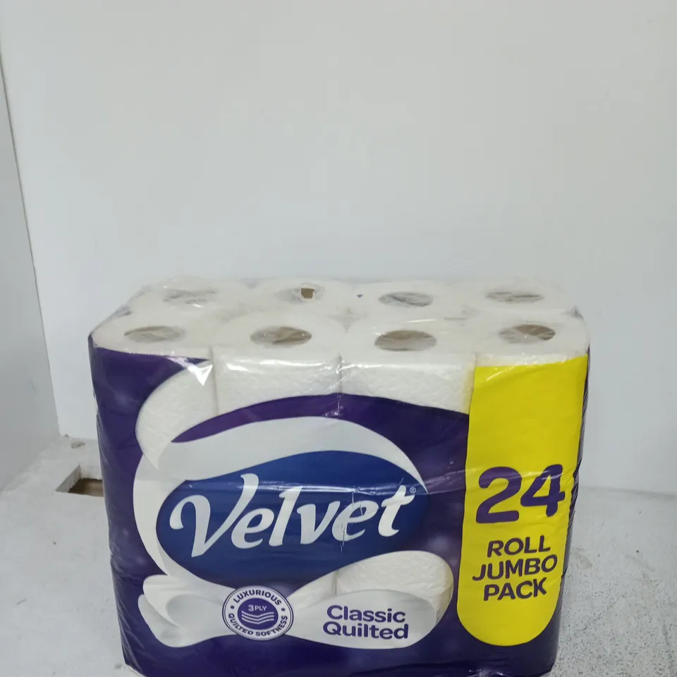 VELVET CLASSIC QUILTED TOILET TISSUE – 24 JUMBO ROLLS