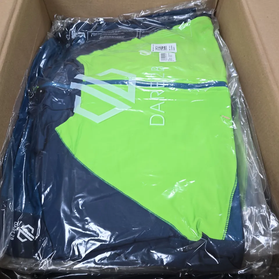 APPROXIMATELY 16 BRAND NEW REGATTA ASSIMILATE III CORE STRETCH JACKETS - L
