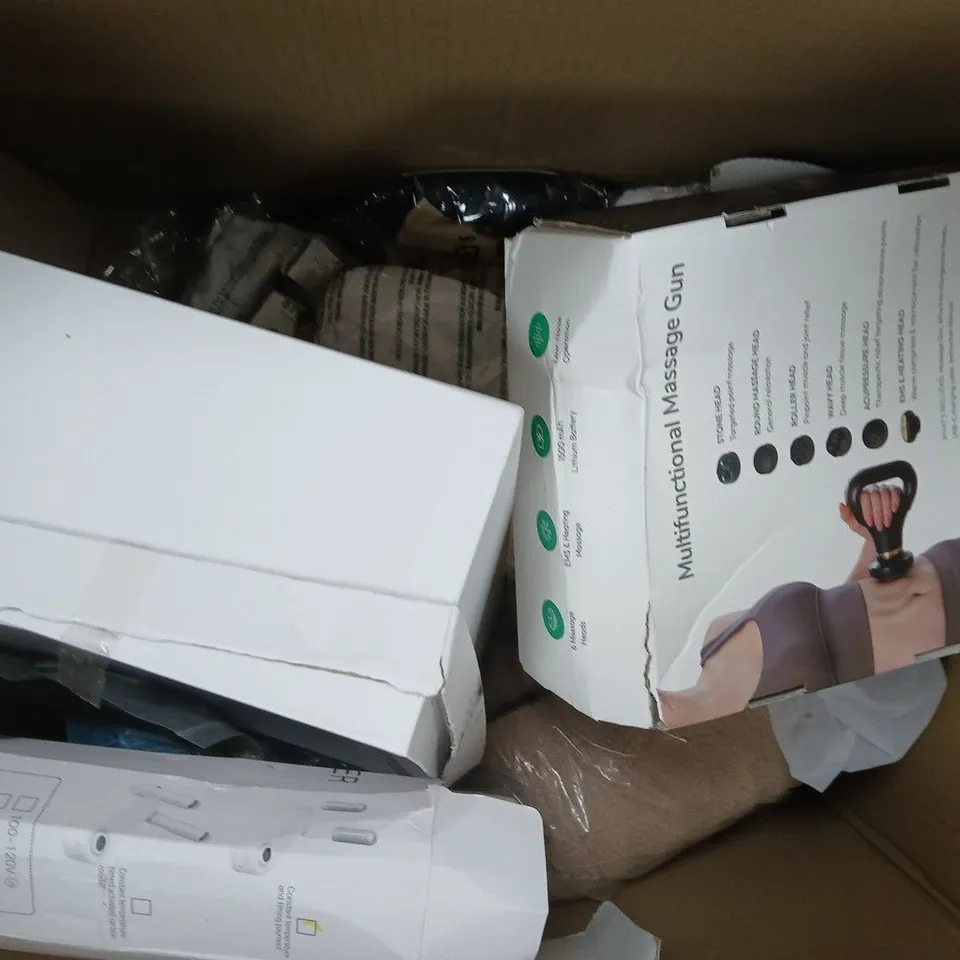 BOX OF APPROXIMATELY 8 ASSORTED HOUSEHOLD ITEMS TO INCLUDE PUSH UP BRAS, DUAL DEVICE CHARGING, ETC - COLLECTION ONLY