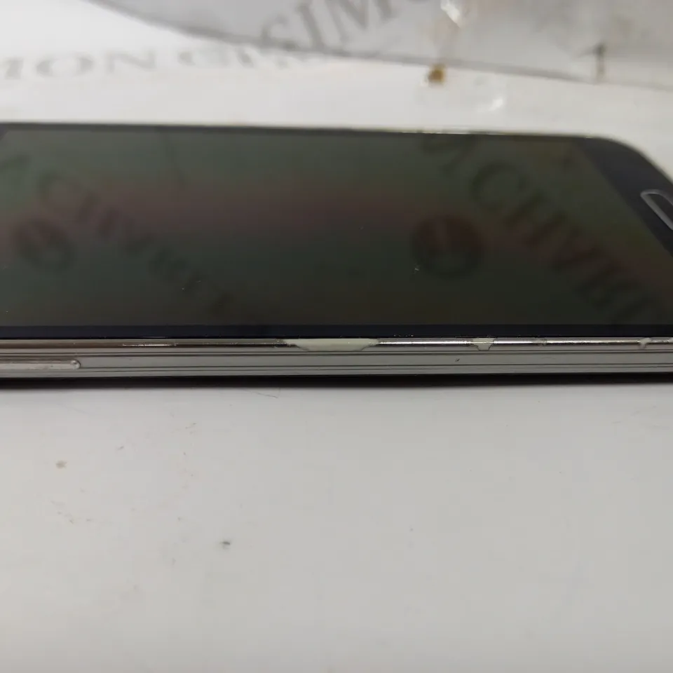 SAMSUNG SM-G900F GALAXY S5