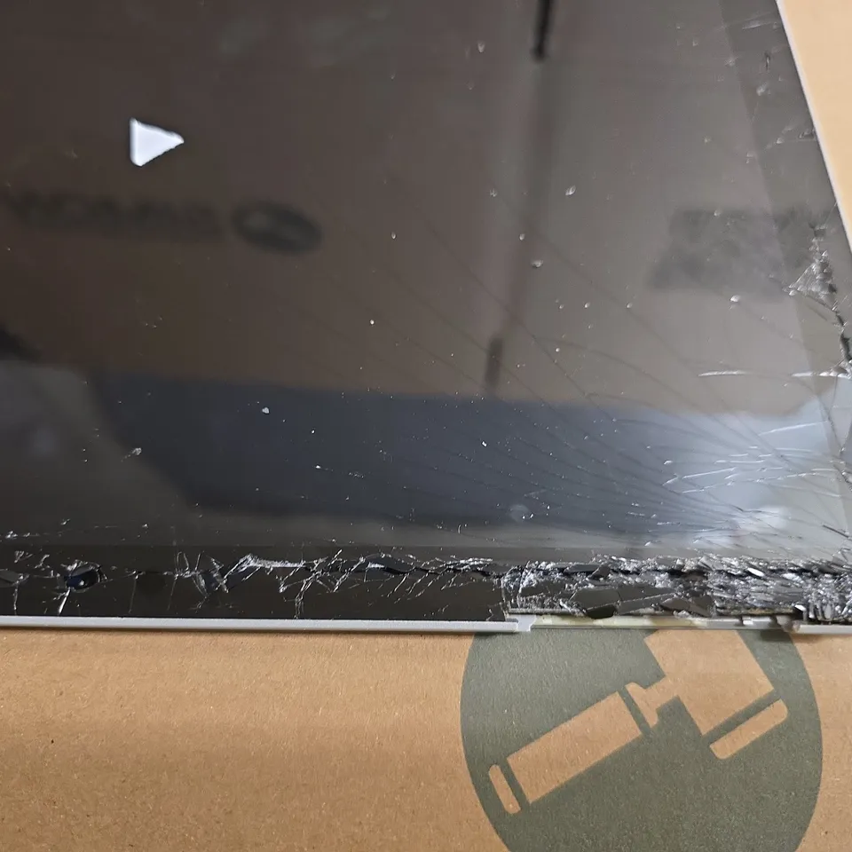 MICROSOFT SURFACE PRO - MODEL 1796