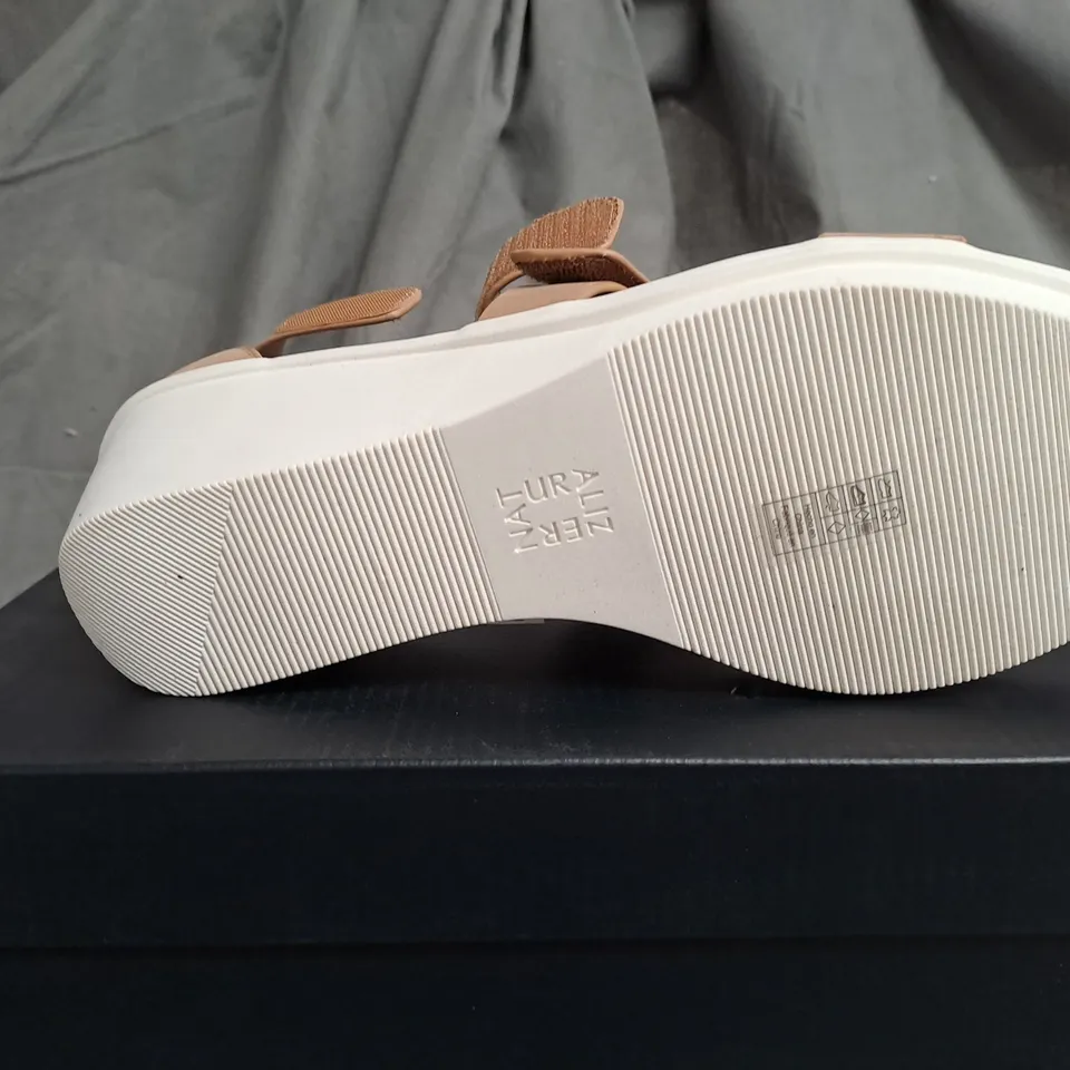 BOXED NATURA LINER HIGH HEEL OPEN TOE SANDALS IN WHITE & BEIGE - UK 7