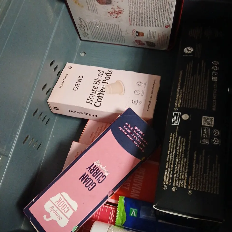 APPROXIMATELY 10 ASSORTED FOOD ITEMS TO INCLUDING BASELINE OLIVE OIL , FRAY BENTOS STEAK PIE AND GRIND LONG BLEND COFFEE PODS 