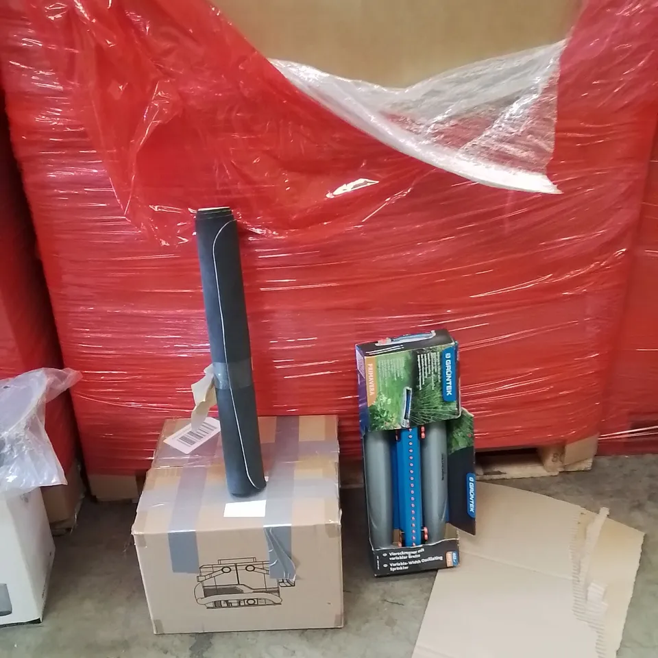 PALLET OF ASSORTED HOUSEHOLD GOODS AND PRODUCTS TO INCLUDE;STEAM CLEANER,MAT,WATER SPRINKLER
