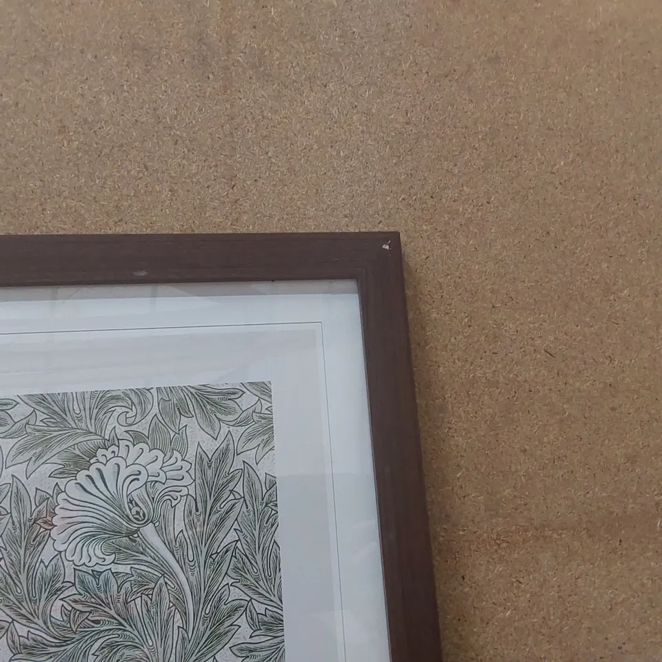 FRAMED WILLIAM MORRIS PRINT