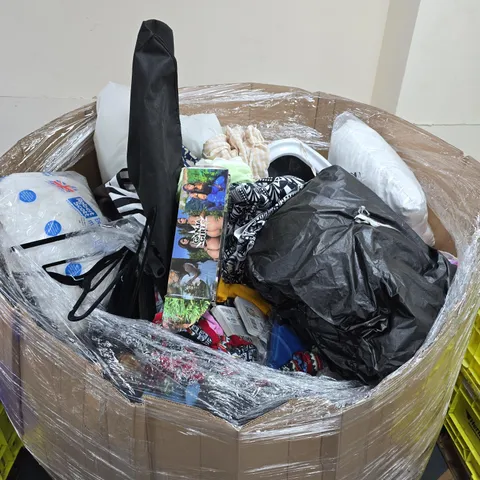 PALLET OF APPROX 100 ASSORTED ITEMS TO INCLUDE CLOTHING , SHOES AND BOOKS 