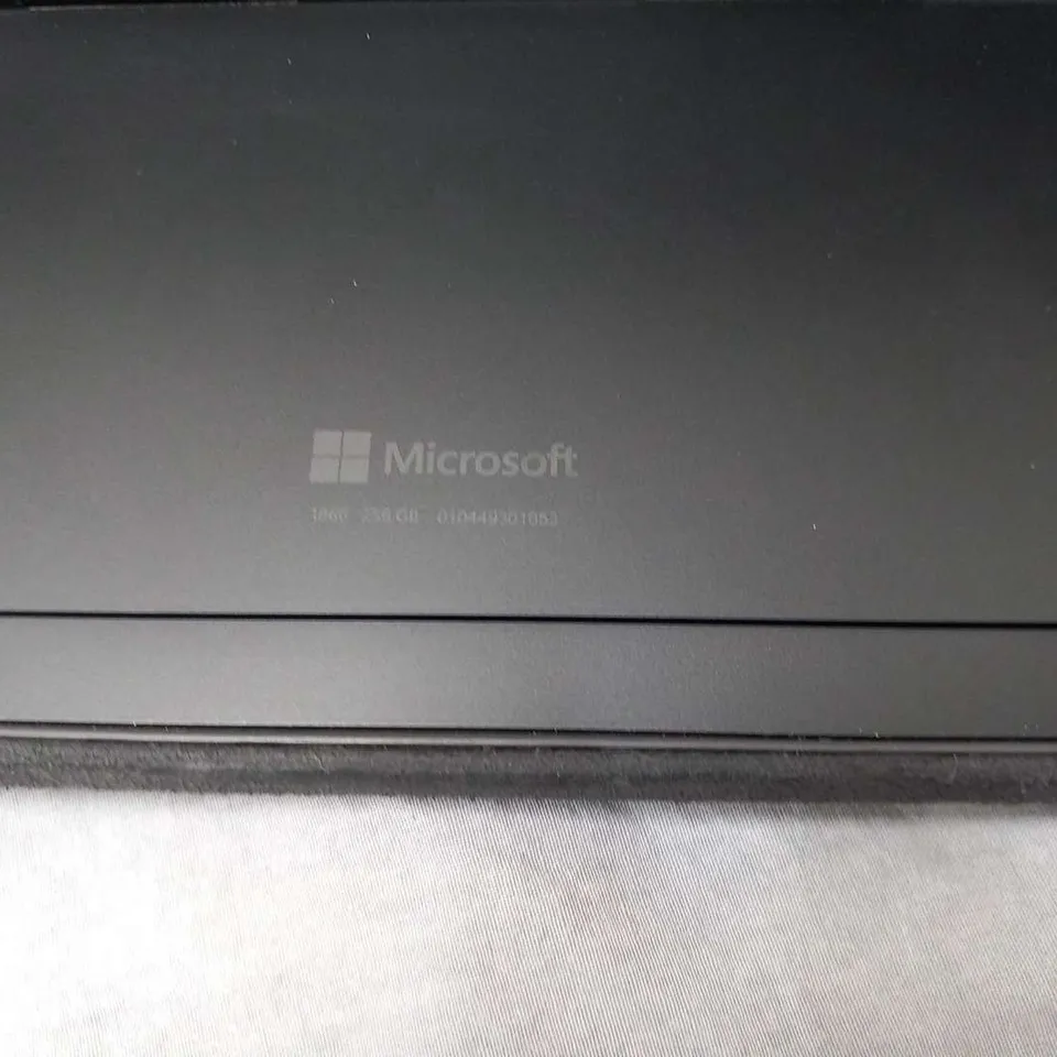 MICROSOFT SURFACE PRO 7 256GB 