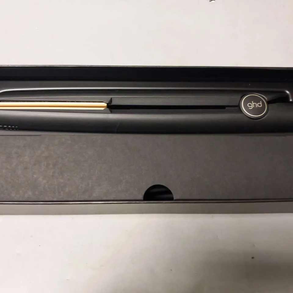 BOXED GHD ORIGINAL PROFESSIONAL STYLER 