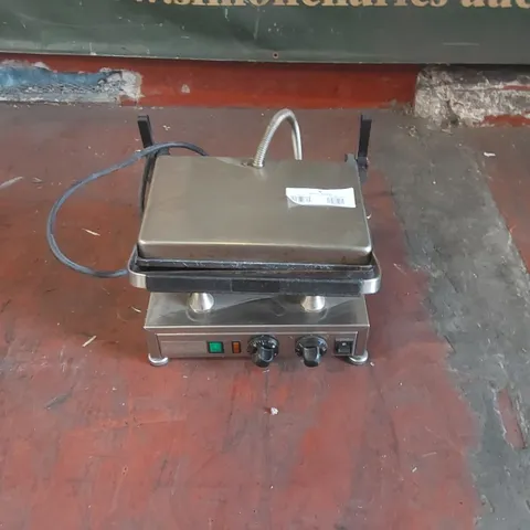 VELOX COMMERCIAL SANDWICH PRESS/CONTACT GRILL