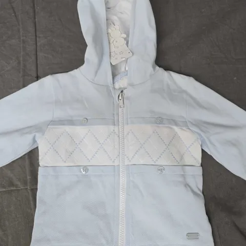 COCO COLLECTION INFANT'S HOODED JACKET TOP IN LIGHT BLUE/WHITE SIZE 3-6 MONTHS