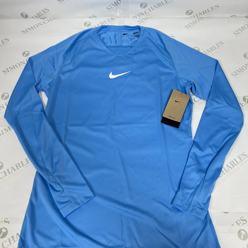 NIKE DRI-FIT LONG SLEEVED SLIM FIT TOP IN BLUE SIZE M