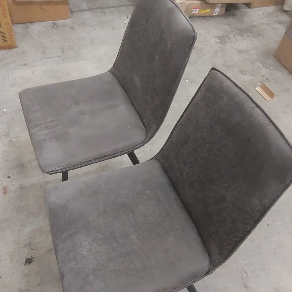 PAIR OF GALLERY DIRECT HINK DINING CHAIRS 