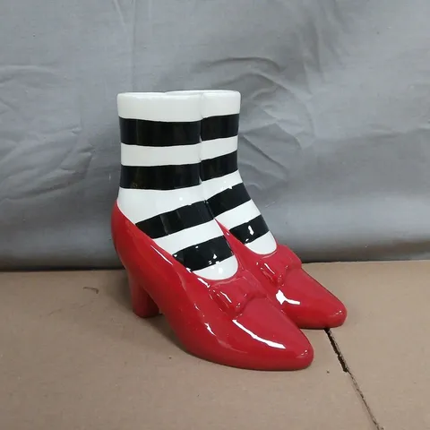 BOXED THE WIZARD OF OZ - THE WICKED WITCH OF THE EAST TABLE TOP VASE