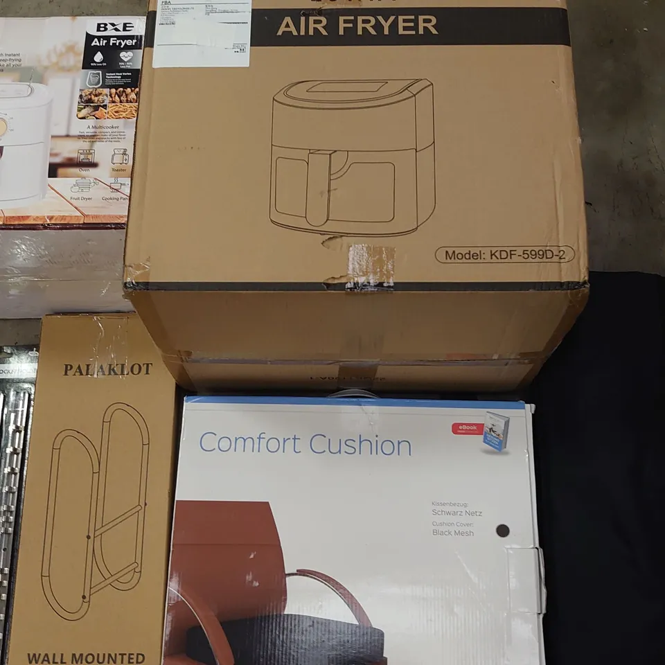 PALLET OF ASSORTED ITEMS TO INCLUDE BOXED AIR FRYERS, TOWEL HOLDER AND COMFORT CUSHION