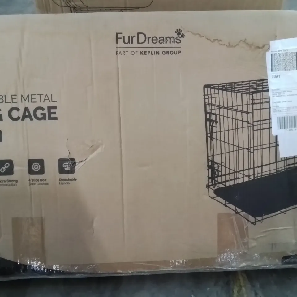 BOXED FURDREAMS FOLDABLE METAL DOG CAGE