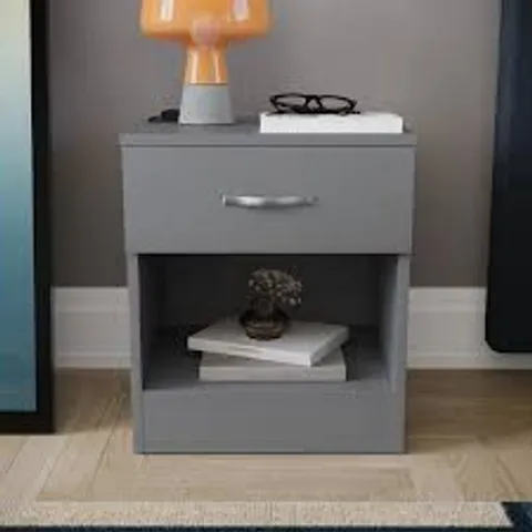 BOXED RIANO 1 DRAWER CHEST - GREY (1 BOX)