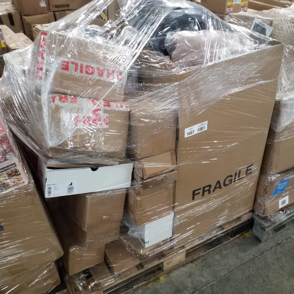 PALLET CONTAINING APPROXIMATELY 125 ASSORTED ITEMS INCLUDING 