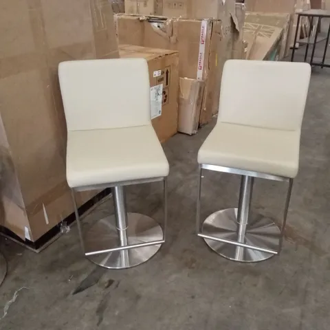 SET OF 2 CADIZ PU LEATHER BARSTOOLS