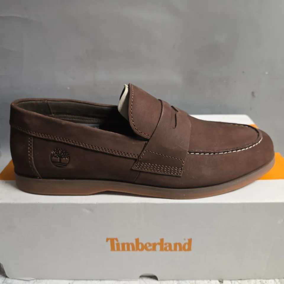 BOXED PAIR OF TIMBERLAND CLASSIC BOAT SHOES IN COCOA - UK 11