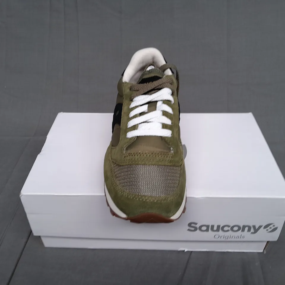 BOXED PAIR OF SAUCONY JAZZ ORIGINAL VINTAGE UK 3.5 