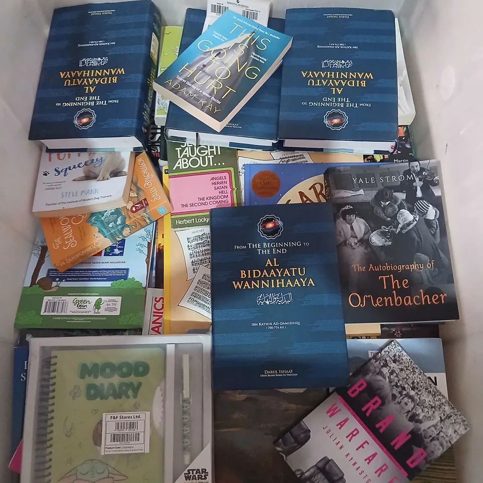LARGE QUANTITY OF ASSORTED FICTION AND NON FICTION BOOKS