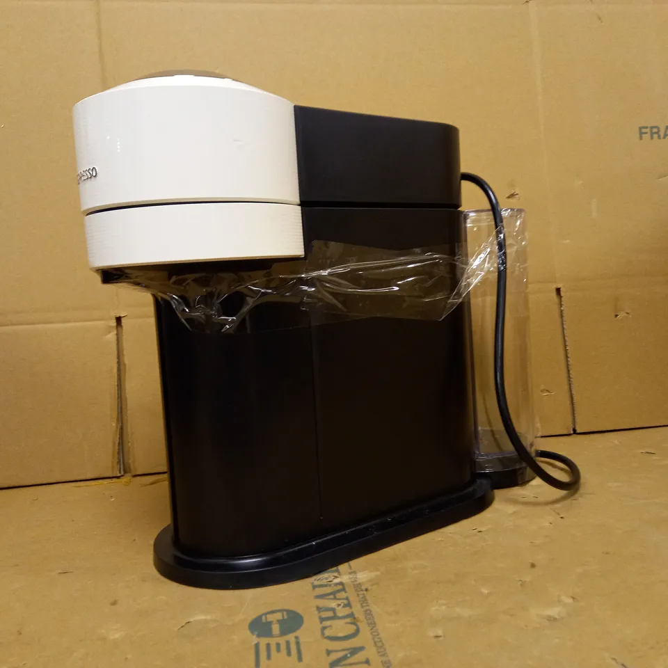 MAGIMIX NESPRESSO VERTUO MACHINE