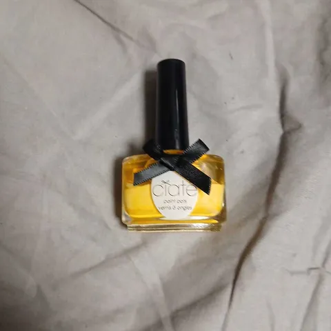 BOX OF APPROXIMATELY 280 CIATÉ LONDON NAIL POLISH – BIG YELLOW TAXI-EXPIRY DATE 9/11/2018