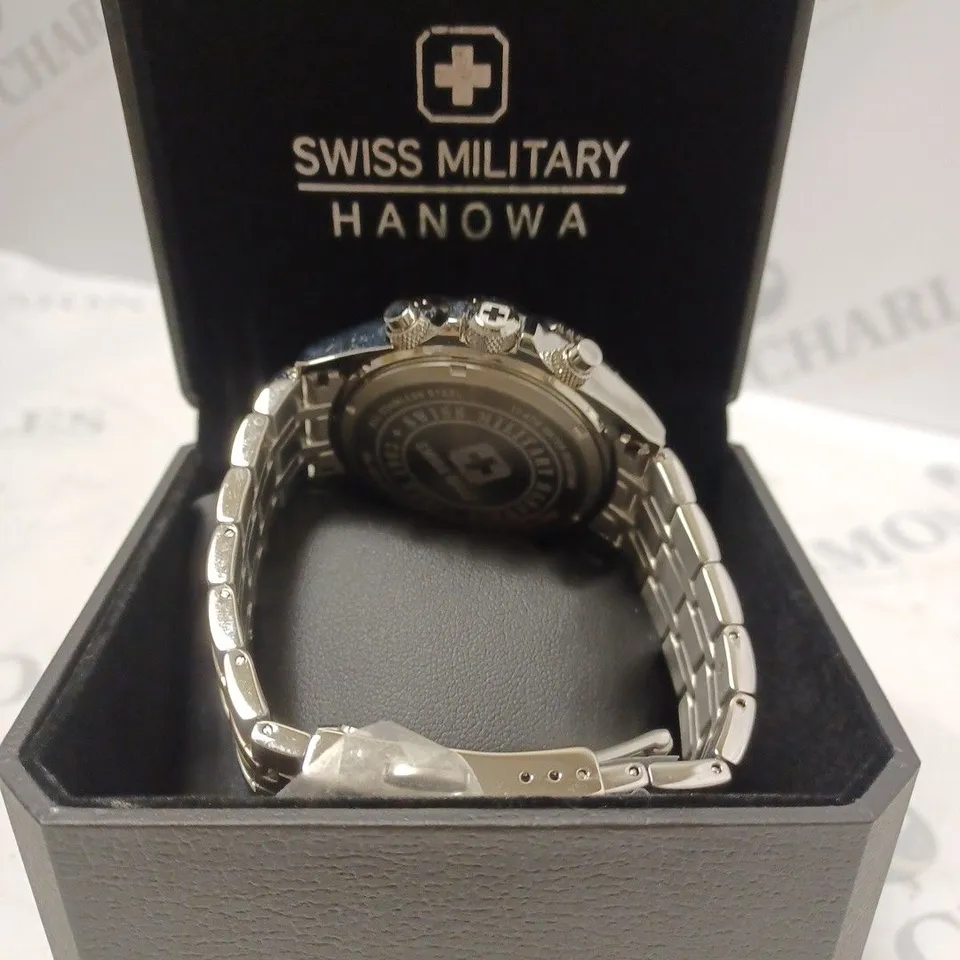 SWISS MILITARY HANOWA STAINLESS STEEL STRAP WRISTWATCH 