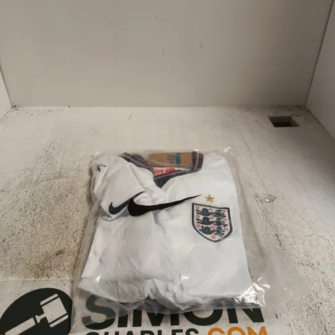 NIKE ENGLAND NATIONAL TEAM FOOTBALL SHIRT MENS MEDIUM