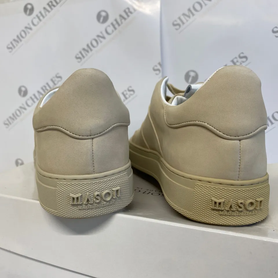 BOXED PAIR OF MASON GARMENTS SHOES SIZE 43