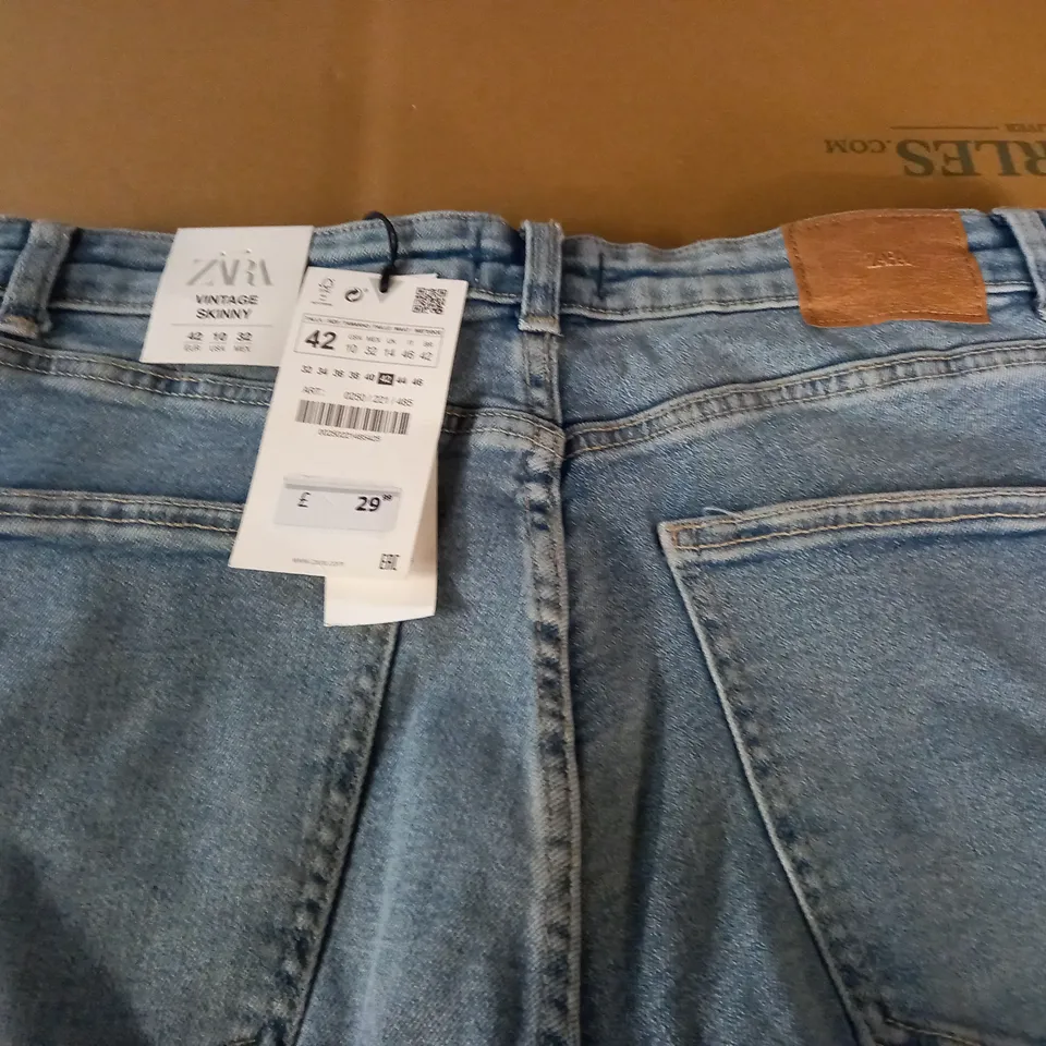 ZARA VINTAGE SKINNY JEANS - UK 14