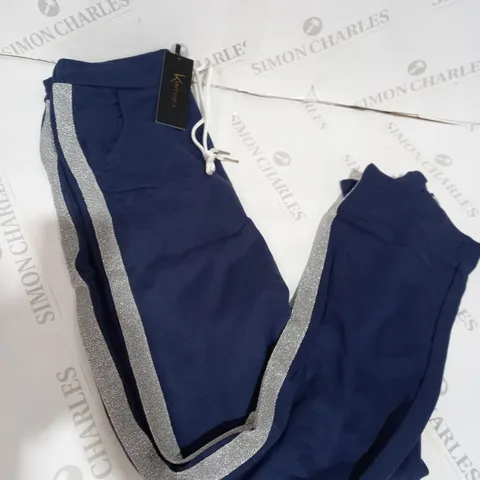 BOX OF CLOTHING ITEMS TO INCLUDE 5 X NAVY JEANS WITH ROSE GOLD ZIPS & 5 X NAVY JOGGING BOTTOMS WITH SILVER STRIPES