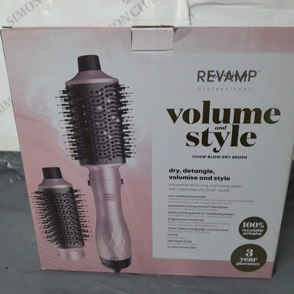 BOXED REVAMP PROFESSIONAL VOLUME AND STYLE 1200W BLOW DRY BRUSH INNOVATIVE ALL IN ONE VOLUMISING STYLER