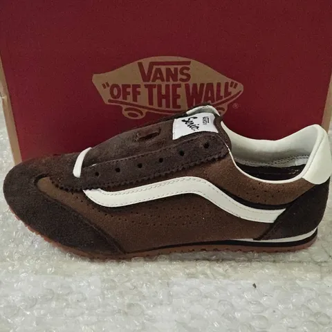 VANS SUPER LOW PRO SUEDE SNEAKERS – BROWN/WHITE, UK 6 (US 7) – BOXED