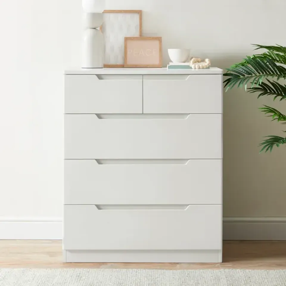 BOXED LARSON 5-DRAWER CHEST - WHITE (2 BOXES)