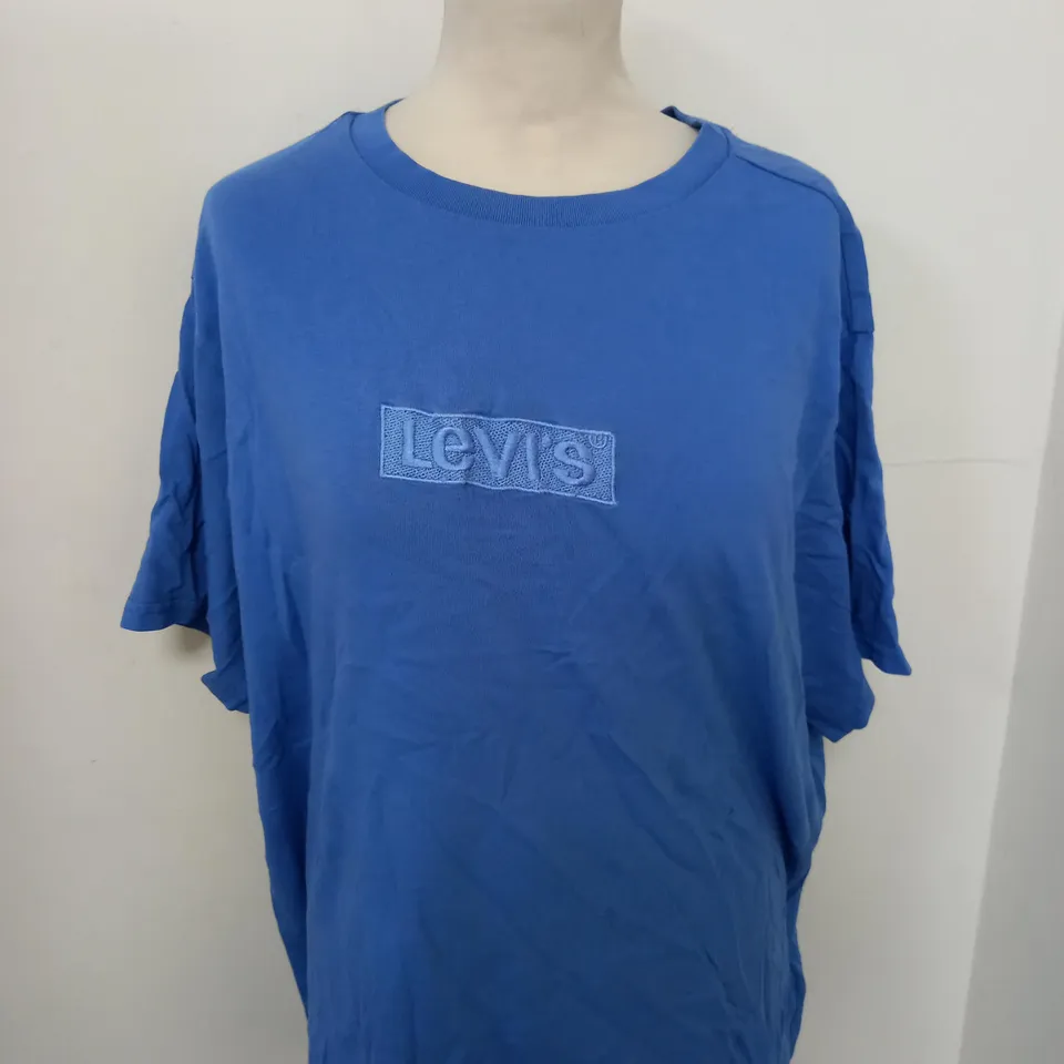 LEVIS SLOGAN GRAPHIC T-SHIRT SIZE XL