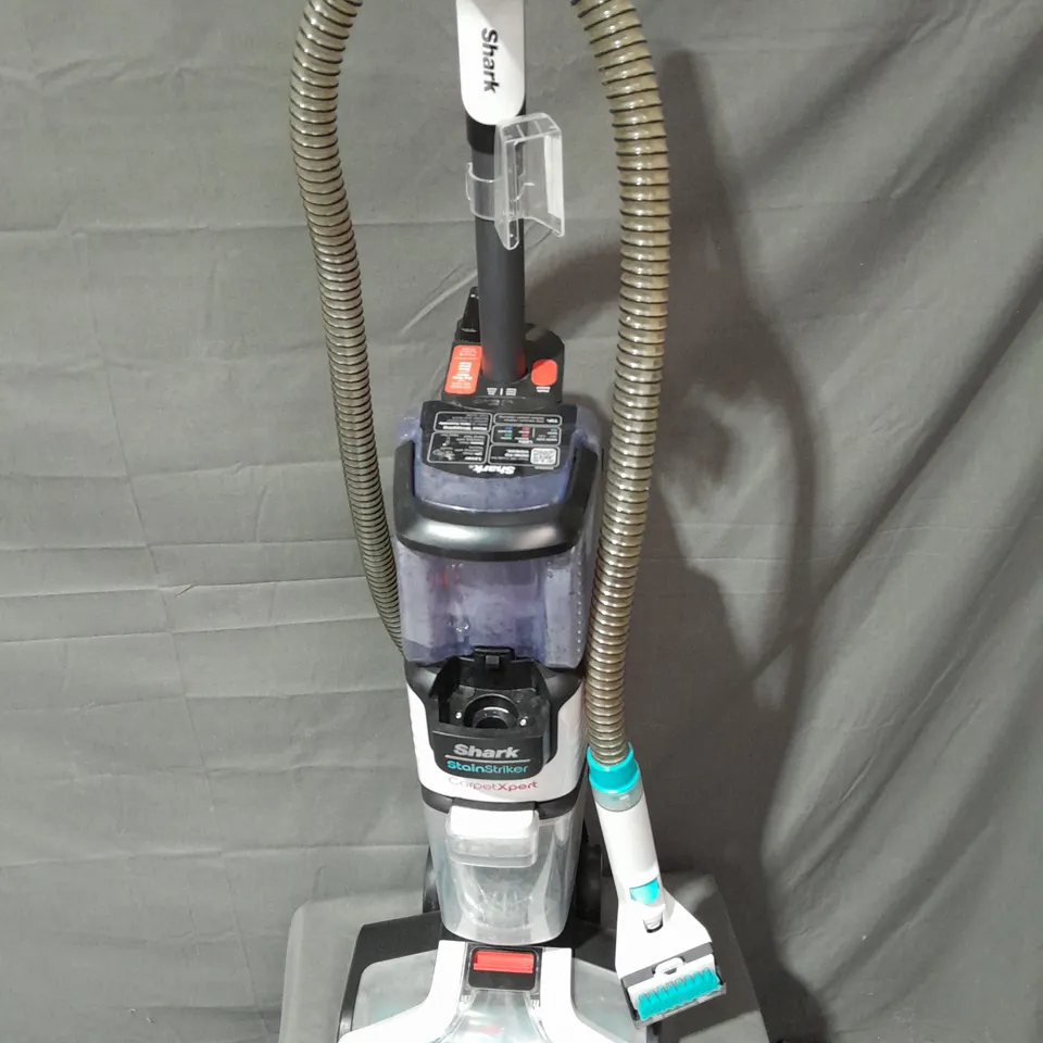 UNBOXED SHARK STAIN STRIKER CARPET CLEANER