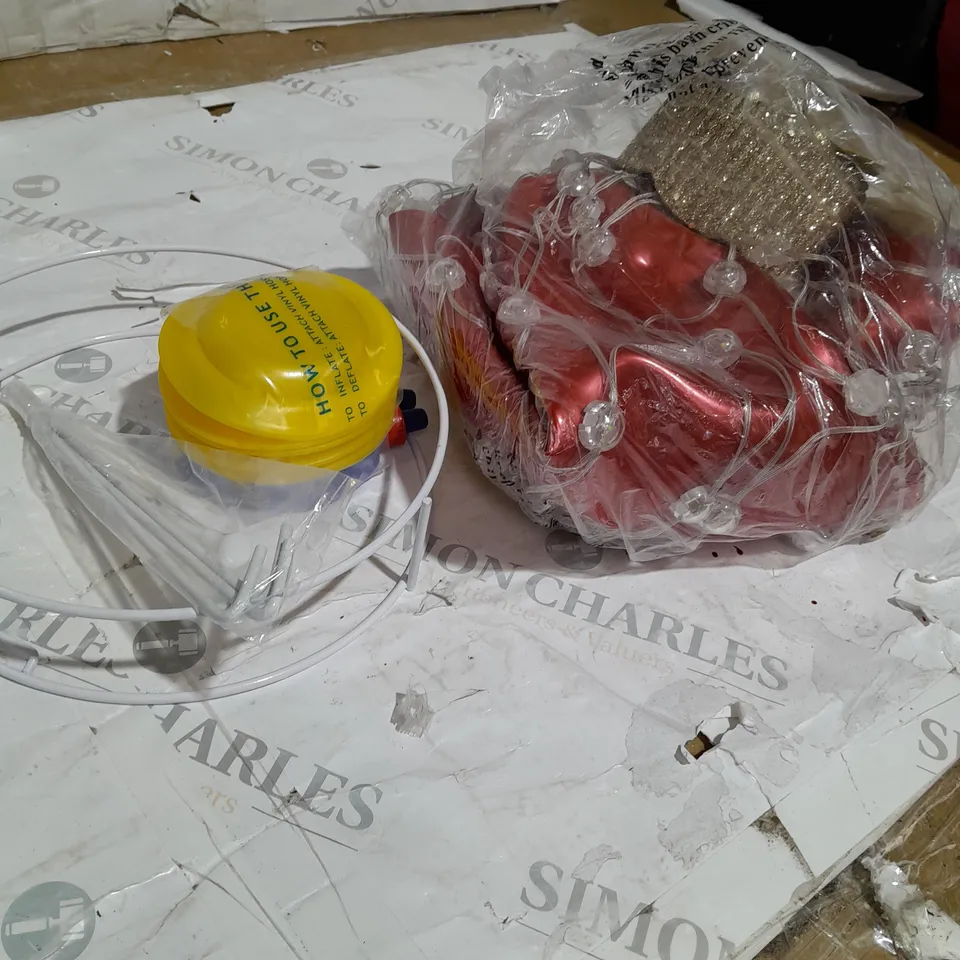 MR CHRISTMAS INDOOR OUTDOOR INFLATABLE BAUBLE AND STAND