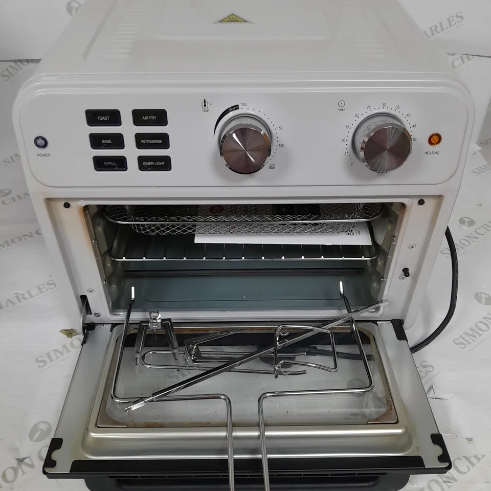 COOK'S ESSENTIAL AIR FRYER OVEN IN COOL GREY 