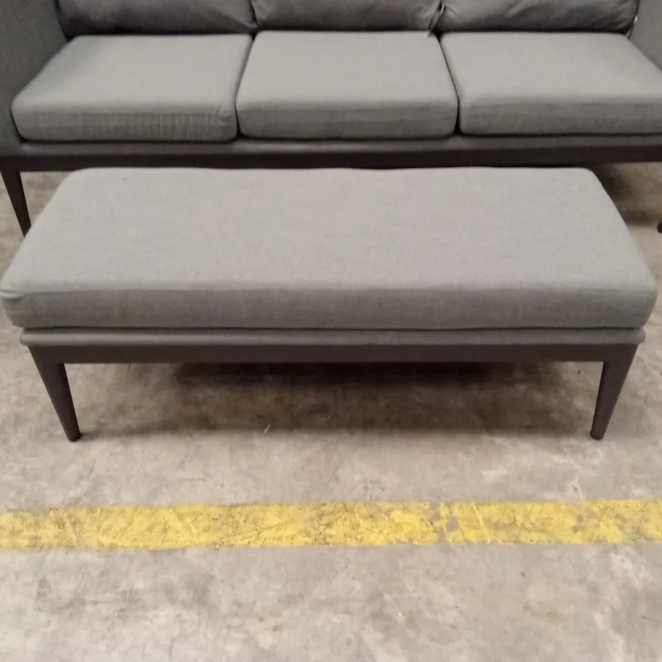 HU365 SORRENTO GREY ALL WEATHER SOFA LOUNGE SET // TABLE IS BOXED RRP £2699