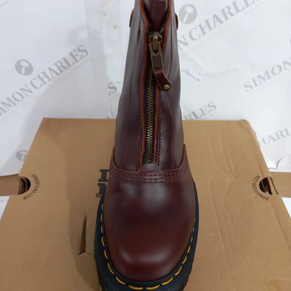 BOXED DR. MARTENS AIRWAIR JETTA SENDAL PLATEAU BOOTS, DARK BROWN - SIZE 6