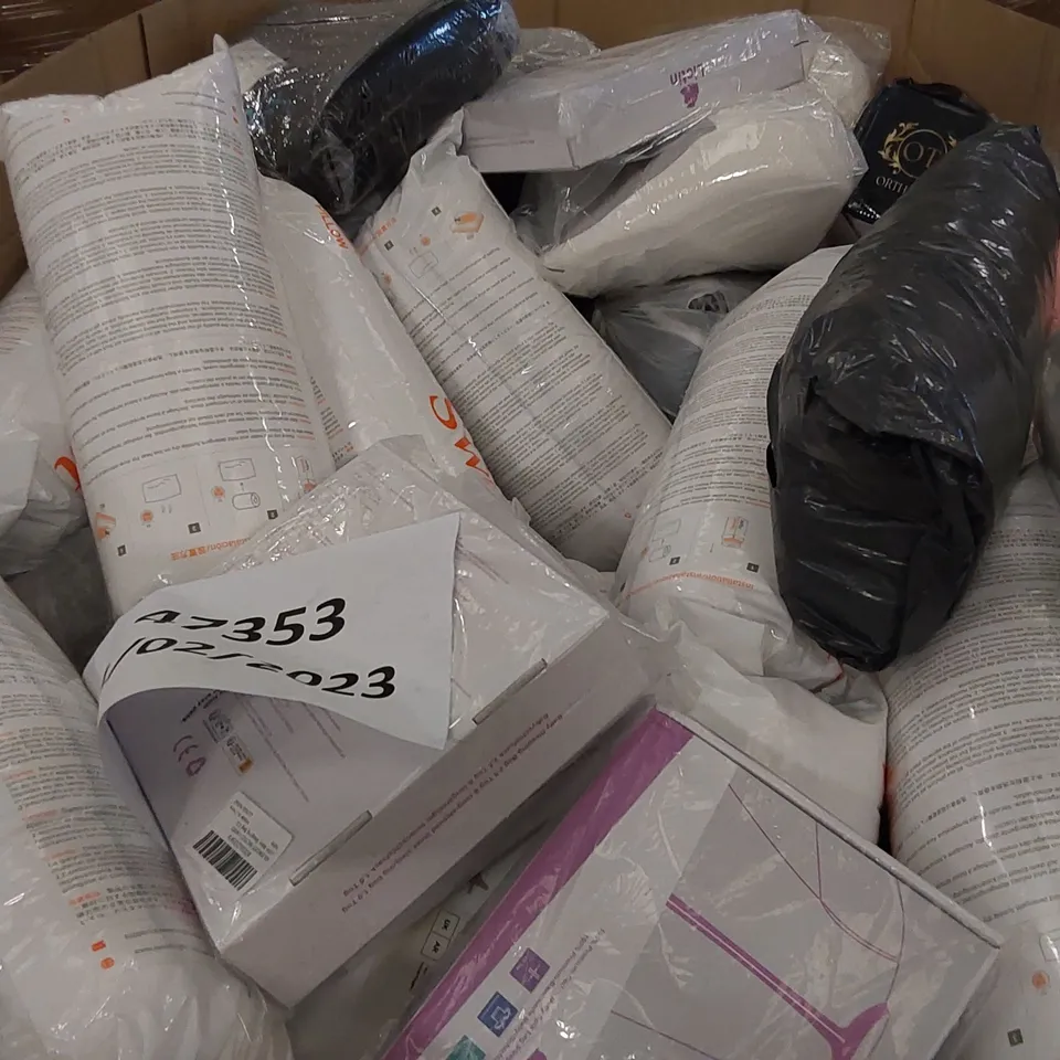 PALLET OF ASSORTED ITEMS INCLUDING: PILLOWS, BABY ITEMS 