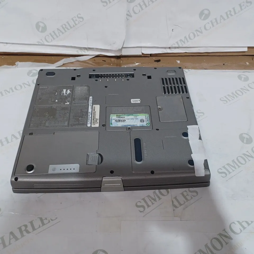 DELL LATITUDE D610 PP11L LAPTOP