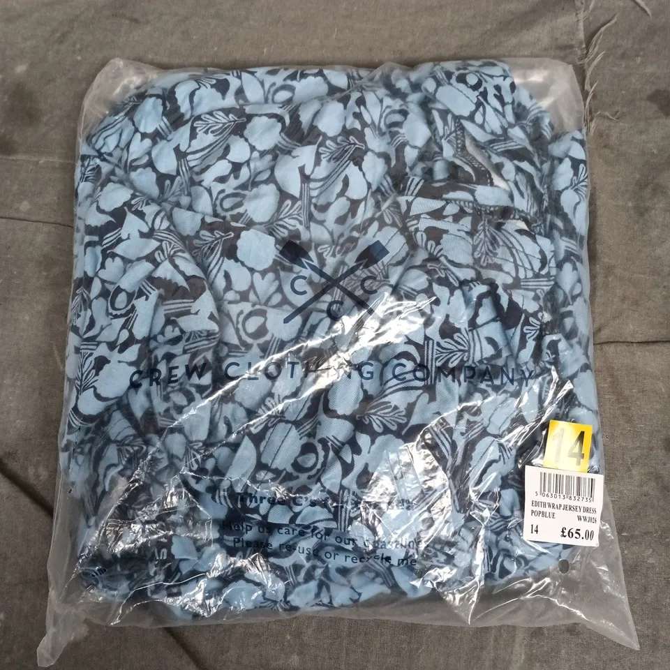 BAGGED CREW CLOTHING COMPANY WOMEN'S WRAP JERSEY DRESS – UK 14 – BLUE FLORAL