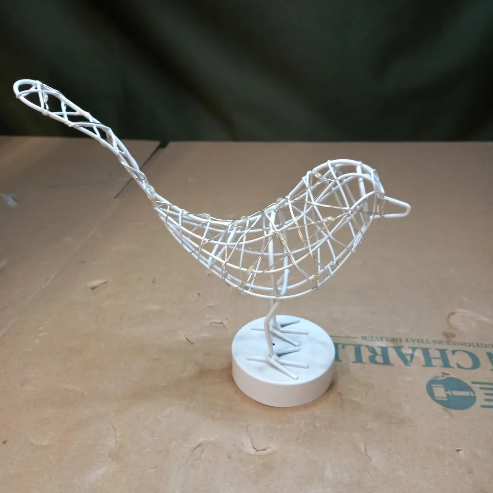 LIGHTSTYLE ROBIN LED INDOOR LIGHT ORNAMENT 