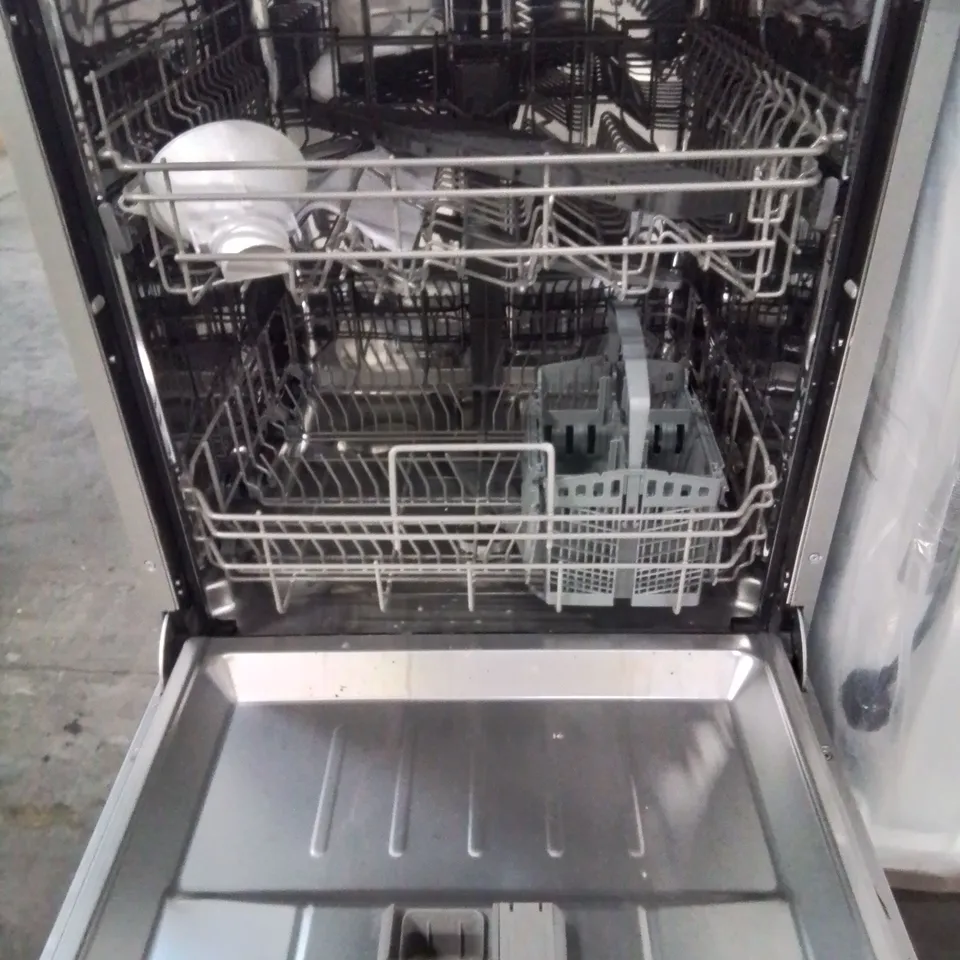 COMFEE' FREESTANDING DISHWASHER FD1435E-X WITH 14 PLACE SETTINGS, FULL SIZE, WHISPER QUIET 44DB, WIDE LED DISPLAY, SILVER