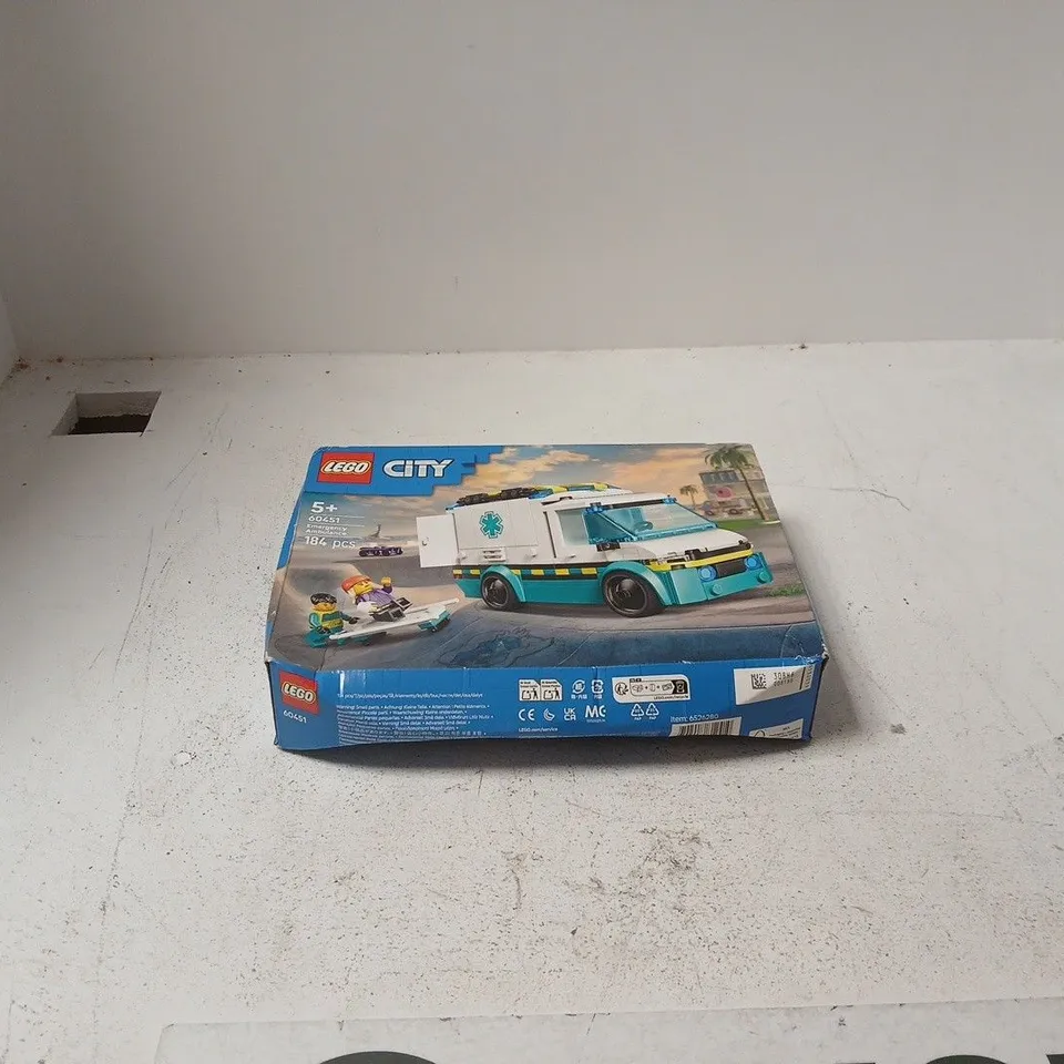 LEGO CITY 60451 EMERGENCY AMBULANCE