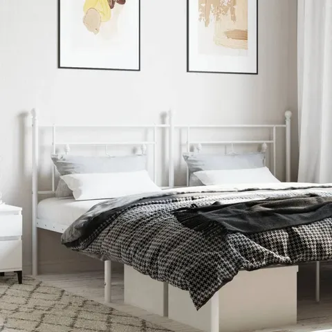 BOXED ARACELIS METAL HEADBOARD