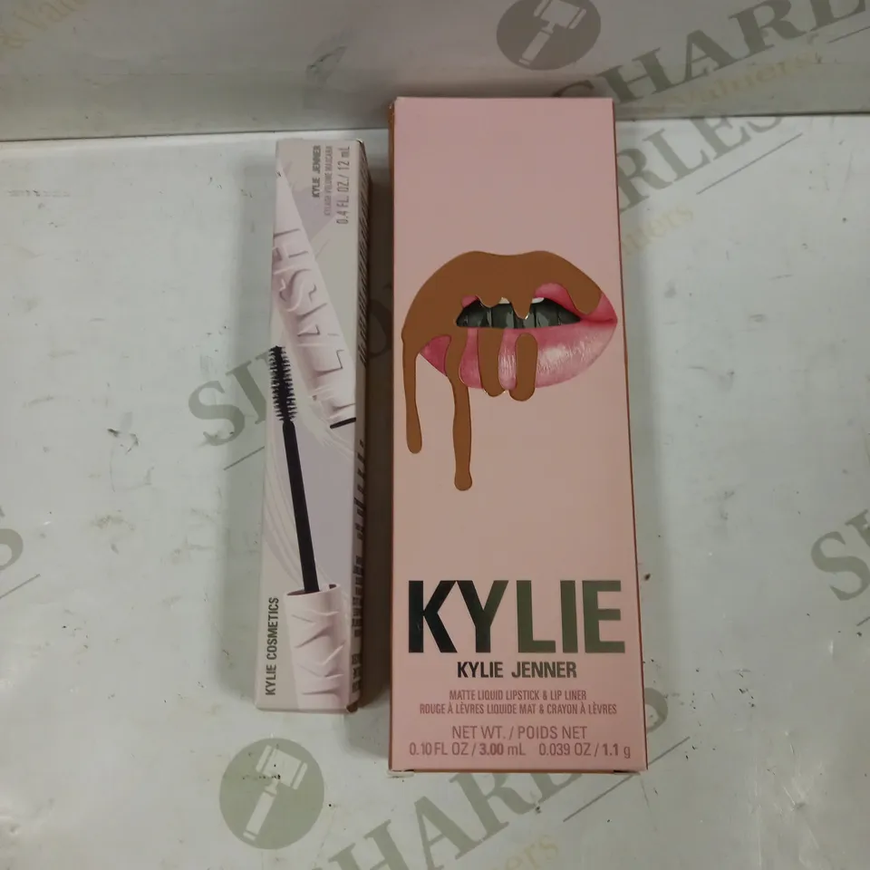 KYLIE JENNER MAKE UP COLLECTION TO INCLUDE KYLASH VOLUME MASCARA & MATTE LIQUID LIPSTICK