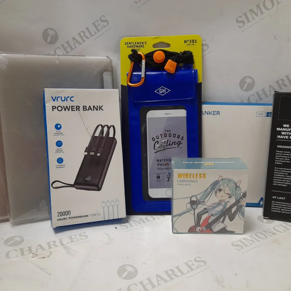 LOT OF APPROX 12 ASSORTED MOBILE/TABLET ACCESSORY ITEMS TO INCLUDE VRURC POWER BANK, TRUE WIRLESS EARBUDS, GENTLEMAN'S HARDWARE WATERPROOF PHONE CASE, ETC 